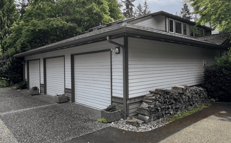 Professional seamless gutter installation completed by MSS Gutter in Kirkland, WA