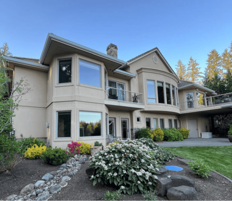 Professional seamless gutter installation by MSS Gutter in Kenmore, WA